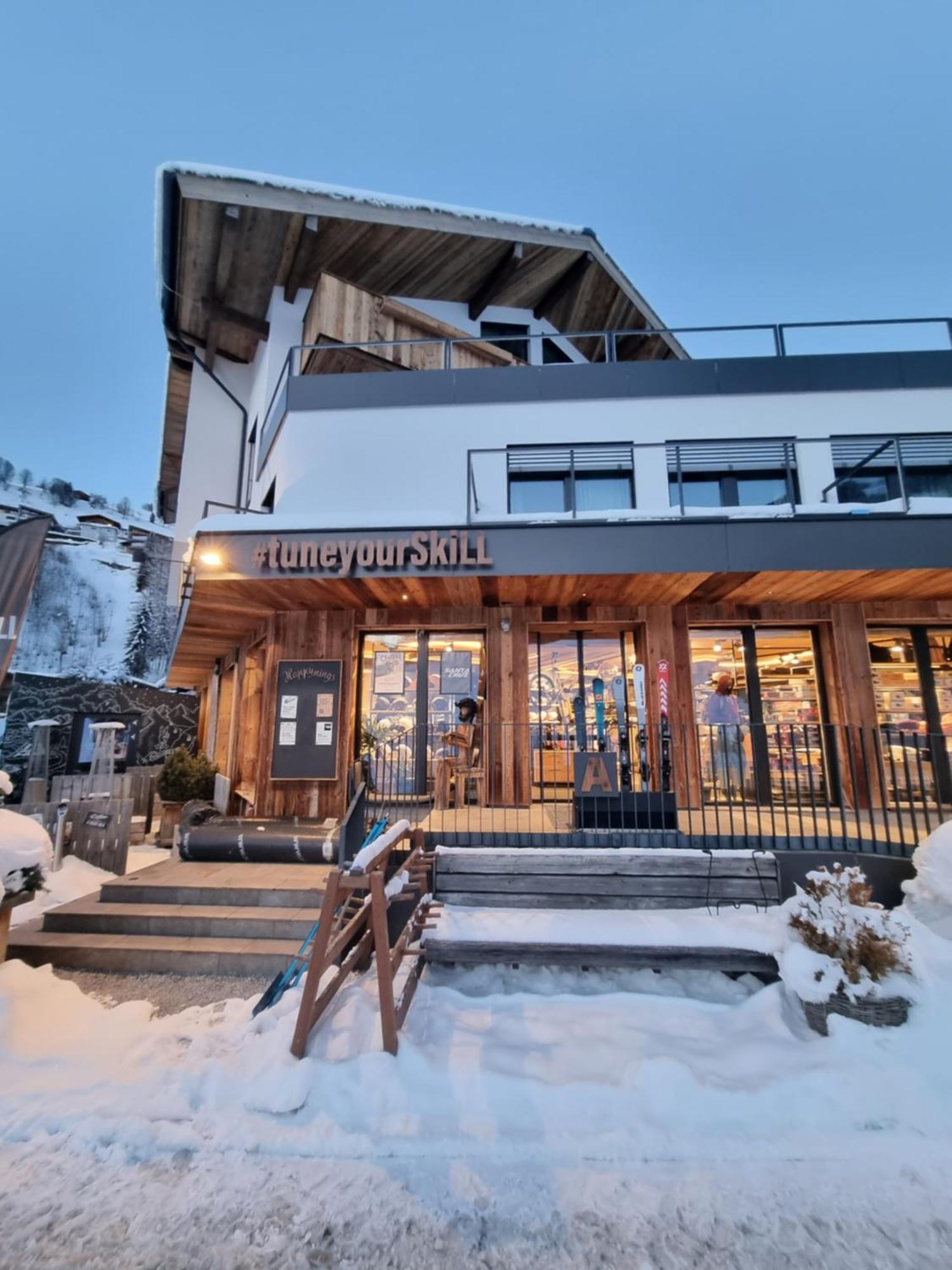 Skill Mountain - Und Bike Im Sommer Mit Joker Card * Saalbach-Hinterglemm